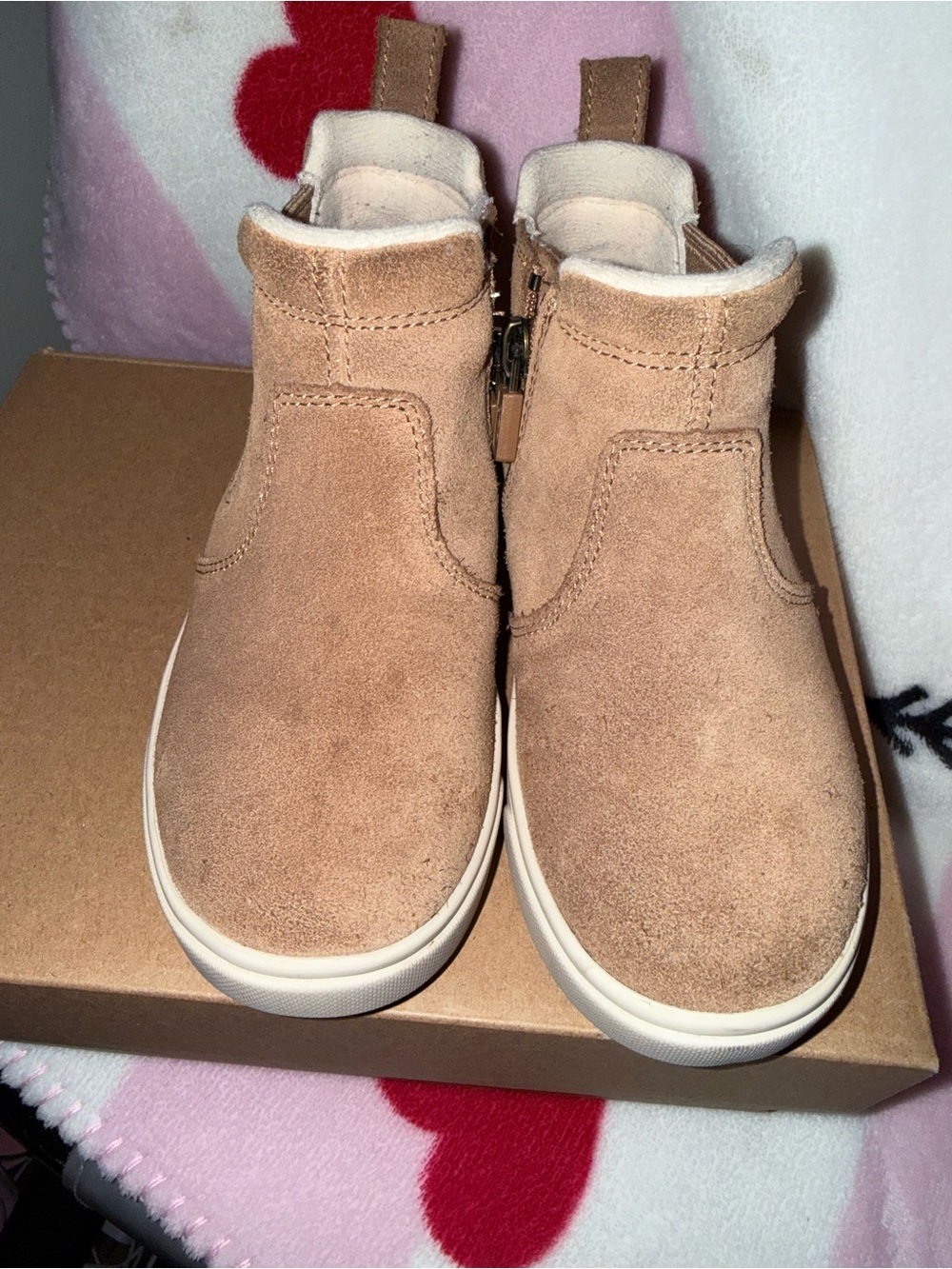 UGG Kids/Toddler Hamden II Chelsea Boots, Size 11C - Picture 5 of 7